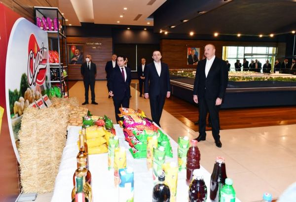 Президент Ильхам Алиев и премьер-министр Ираклий Гарибашвили посетили Габалинский продовольственный городок (ФОТО/ВИДЕО)