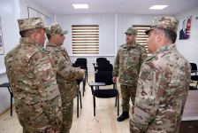 Министр обороны ознакомился с условиями, созданными в нововведенной в эксплуатацию воинской части (ФОТО/ВИДЕО)