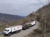 Sülhməramlılara aid 32  avtomobil Laçın yolundan maneəsiz keçib (FOTO)