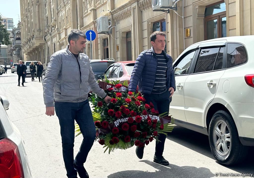 В Баку проходит церемония прощания с народной артисткой Азербайджана Ираной Тагизаде (ФОТО)