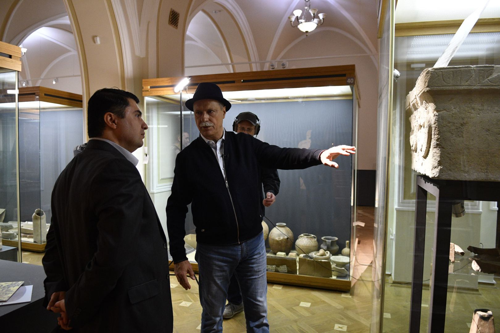 В музее истории Азербайджана прошли съемки российского фильма (ФОТО)