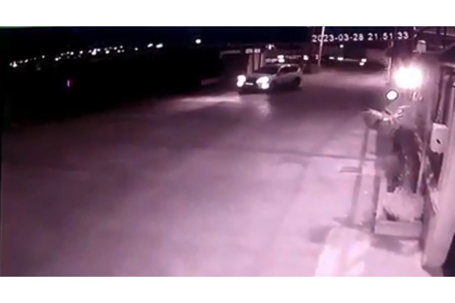 Опубликован момент нападения на Фазиля Мустафу с камер наблюдения (ВИДЕО)