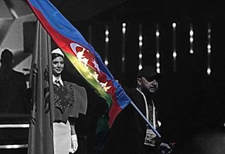 Армянин, который поджег азербайджанский флаг в Ереване, сжег будущее Армении
