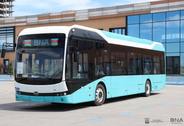 Bakıya ilk elektrik mühərrikli avtobus gətirilib (FOTO)