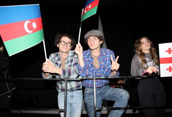 Азербайджанский дуэт TuralTuranX выступил в Амстердаме и Лондоне (ФОТО)