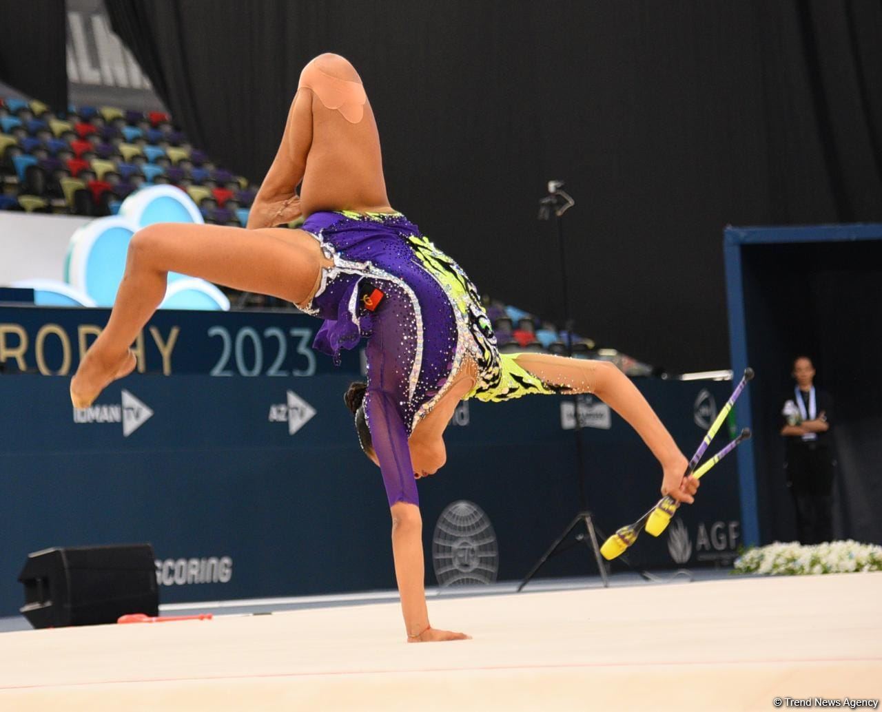 Best moments of second day of Rhythmic Gymnastics World Cup competitions in Baku (PHOTO)