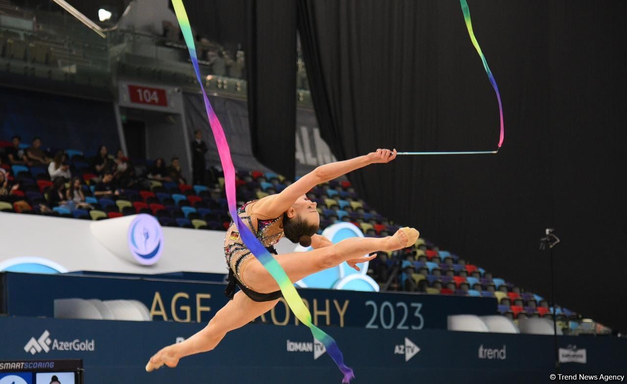 Best moments of second day of Rhythmic Gymnastics World Cup competitions in Baku (PHOTO)