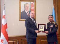 Azərbaycanla Gürcüstan arasında müdafiə sahəsində əməkdaşlıq haqqında saziş imzalanıb (FOTO/VİDEO)