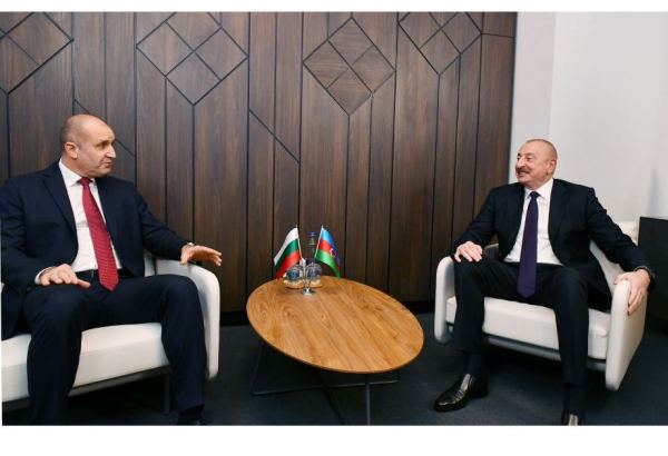 Состоялась встреча Президента Ильхама Алиева с Президентом Болгарии Руменом Радевым один на один (ВИДЕО)