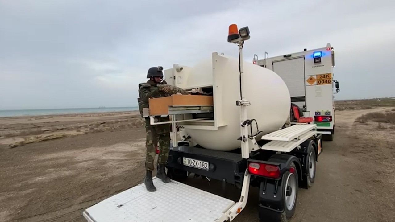 В Сумгайыте обнаружен артиллерийский снаряд (ФОТО/ВИДЕО)