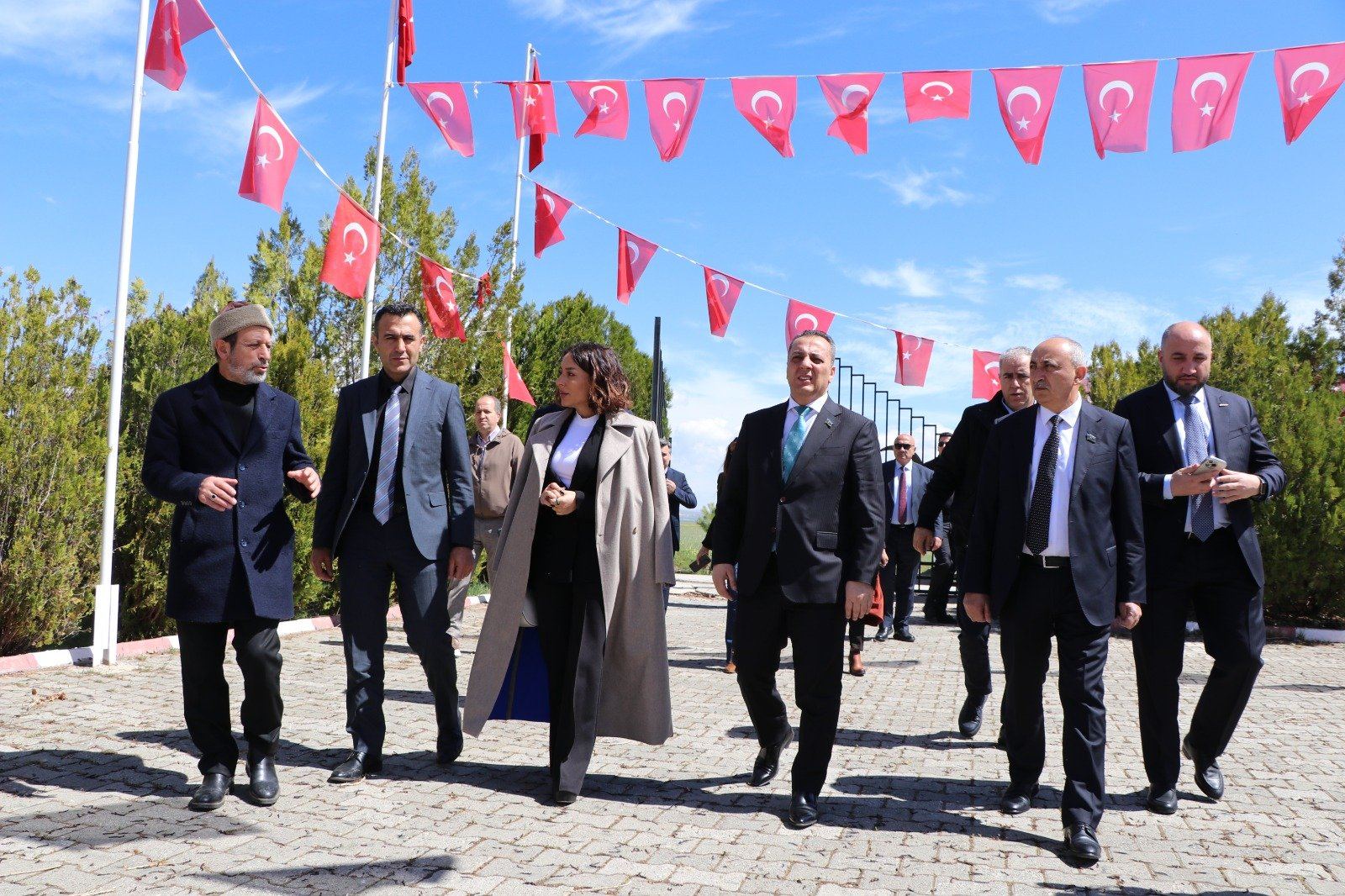 Azərbaycan nümayəndə heyəti Vanı ziyarət edib (FOTO/VİDEO)