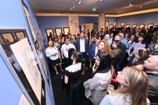 Впервые в Азербайджане открывшаяся выставка произведений Сальвадора Дали в Центре Гейдара Алиева вызвала большой интерес (ВИДЕО/ФОТО)