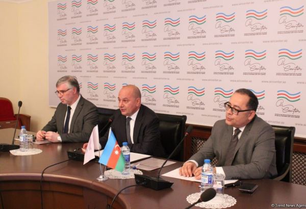 Reps of diplomatic corps hold briefing on humanitarian de-mining activities in Azerbaijan (PHOTO)