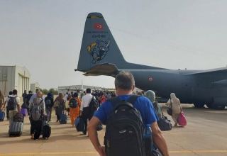 Турция завершила эвакуацию своих граждан из Судана
