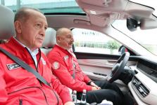 Президент Ильхам Алиев и Президент Реджеп Тайип Эрдоган прибыли на место проведения фестиваля «ТЕХНОФЕСТ» на автомобиле Togg (ФОТО)