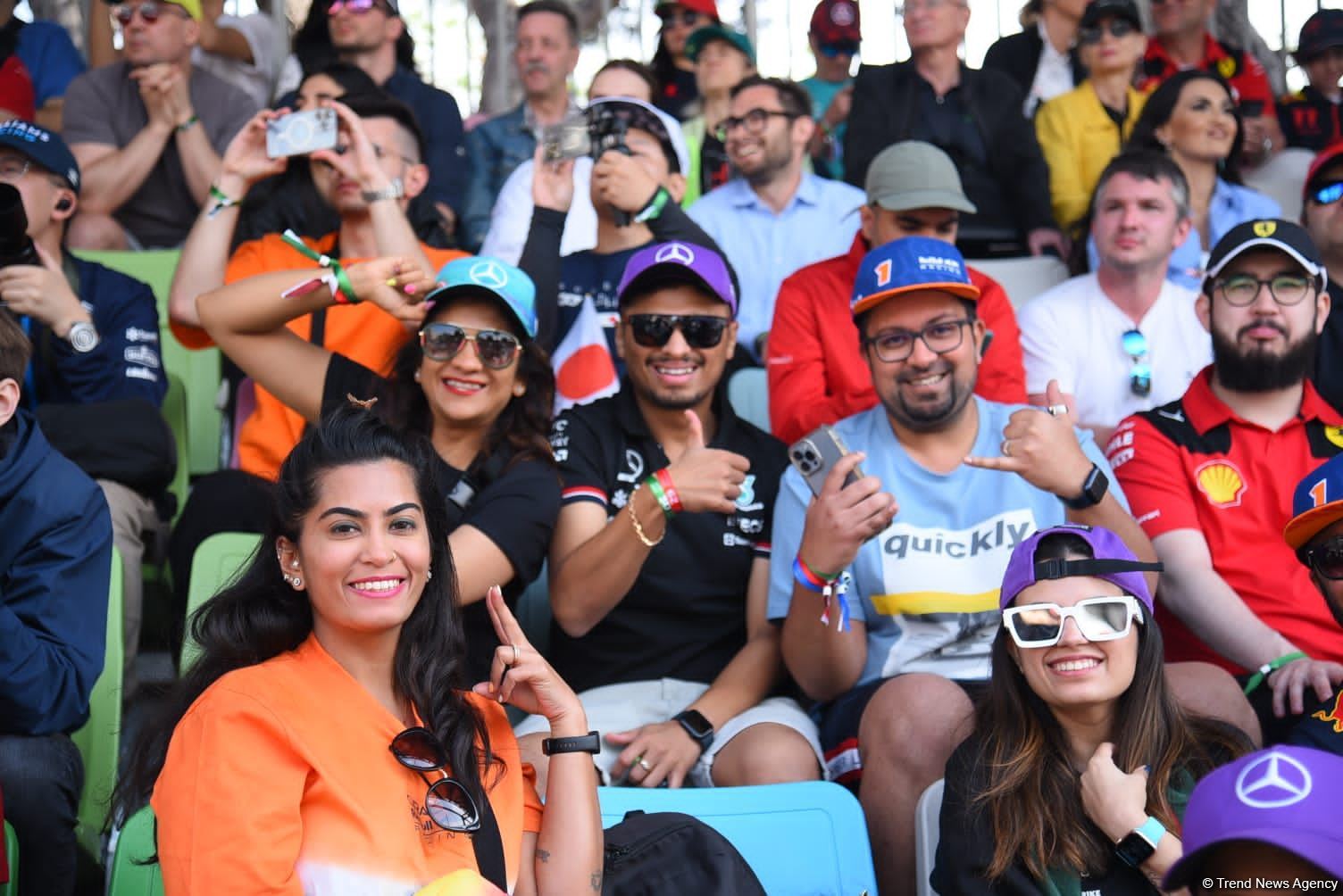 Fans thrilled with Formula 1 Azerbaijan Grand Prix race (PHOTO)