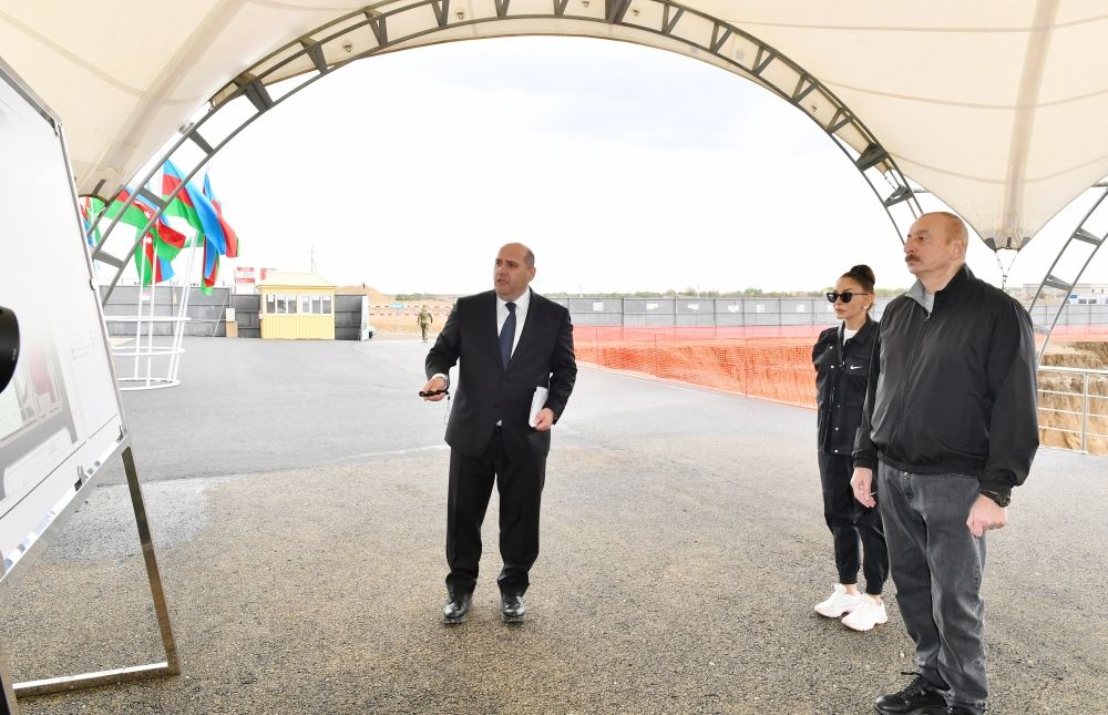 Prezident İlham Əliyev və Birinci xanım Mehriban Əliyeva Ağdam Muğam Mərkəzinin təməlini qoyublar (YENİLƏNİB) (FOTO/VİDEO)