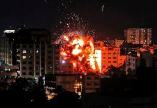 Израильская армия наносит удары по сектору Газа (ФОТО/ВИДЕО)