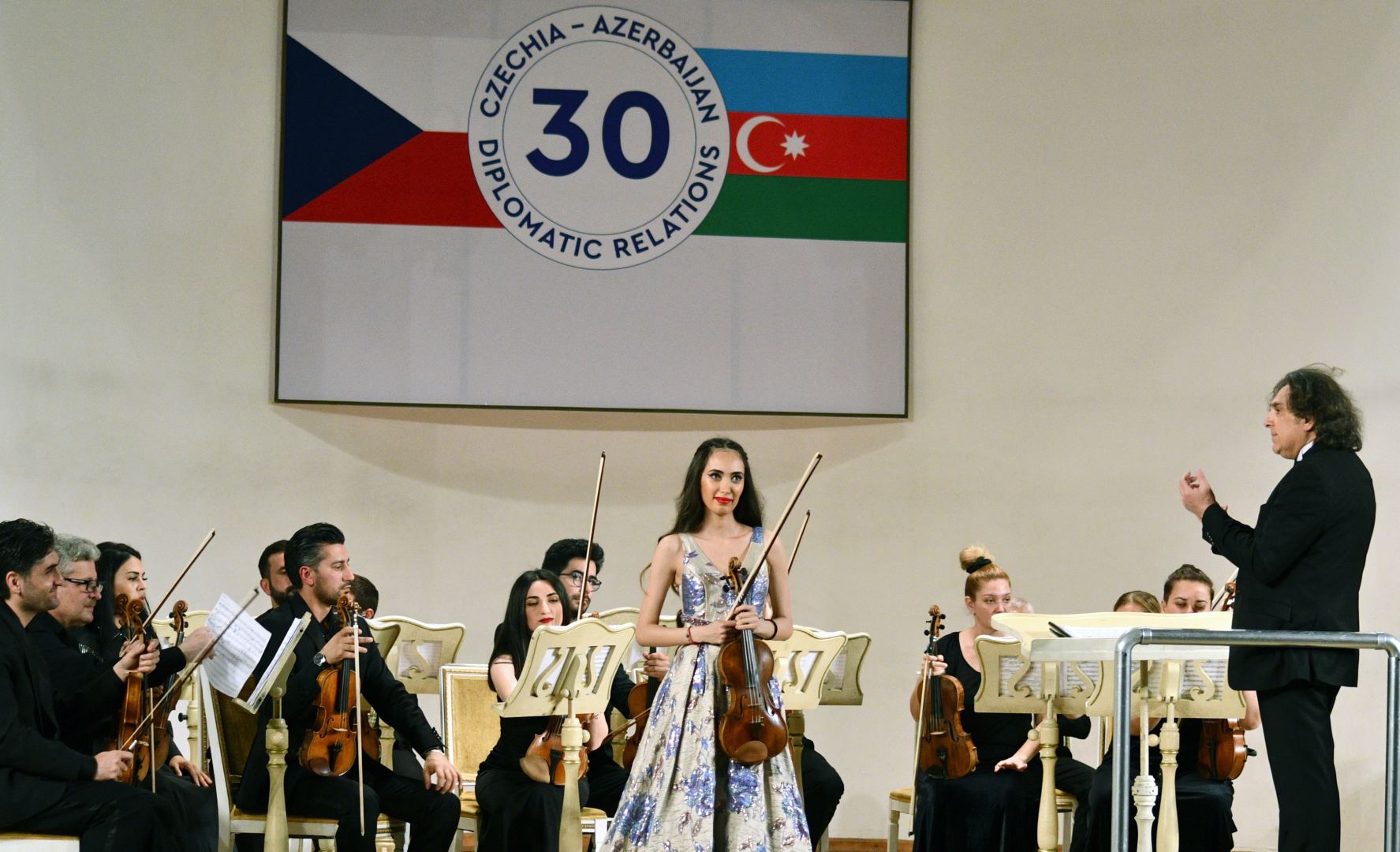 Азербайджан и Чехия: юбилейный концерт в Баку (ФОТО)