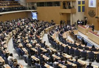 İsveç parlamenti terrorla mübarizə qanununu təsdiq edib