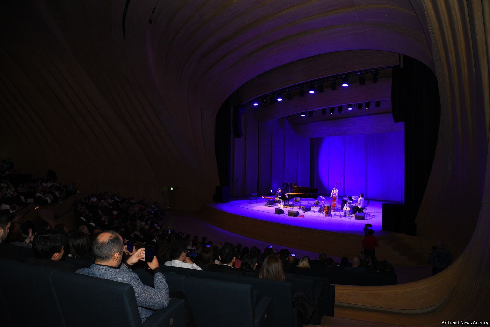 Heydar Aliyev Center hosts amazing 'Jazz Day' in Baku (PHOTO)