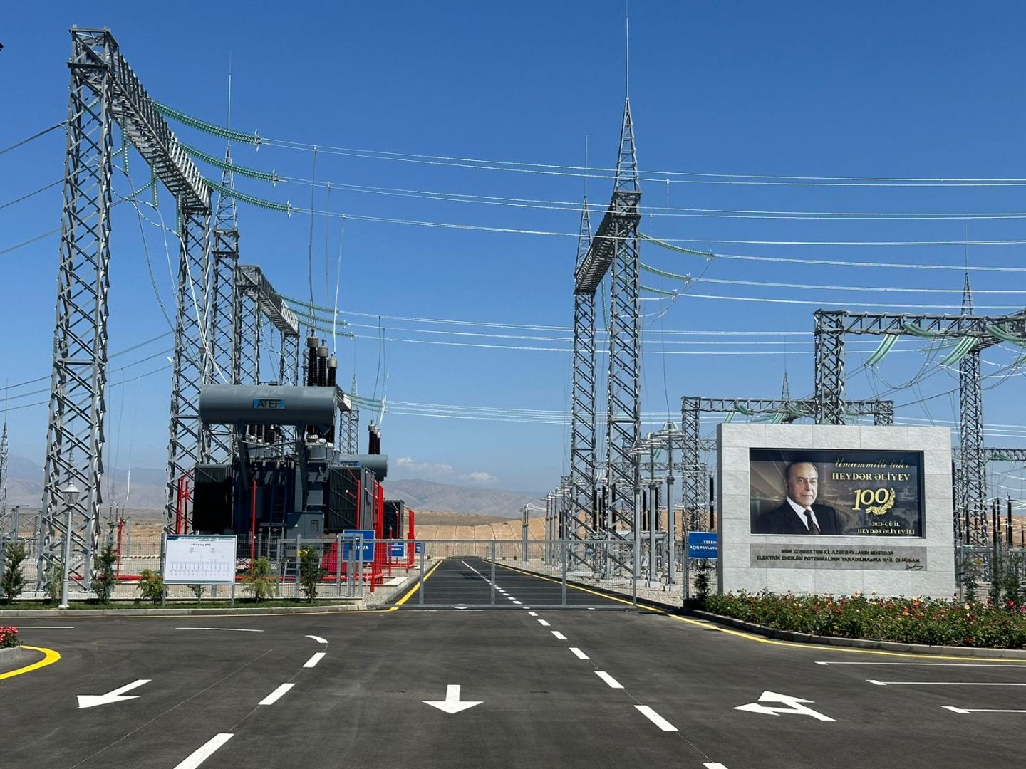 Азербайджан сможет экспортировать электроэнергию в Европу посредством узловой подстанции  "Джебраил" (ФОТО)