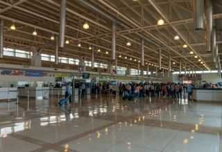 Venezuela cancels COVID-19 restrictions at international flights