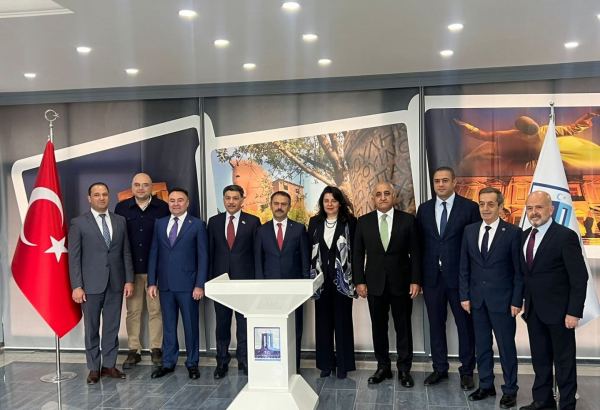 Азербайджанская делегация находится с визитом в Чанаггале (ФОТО)