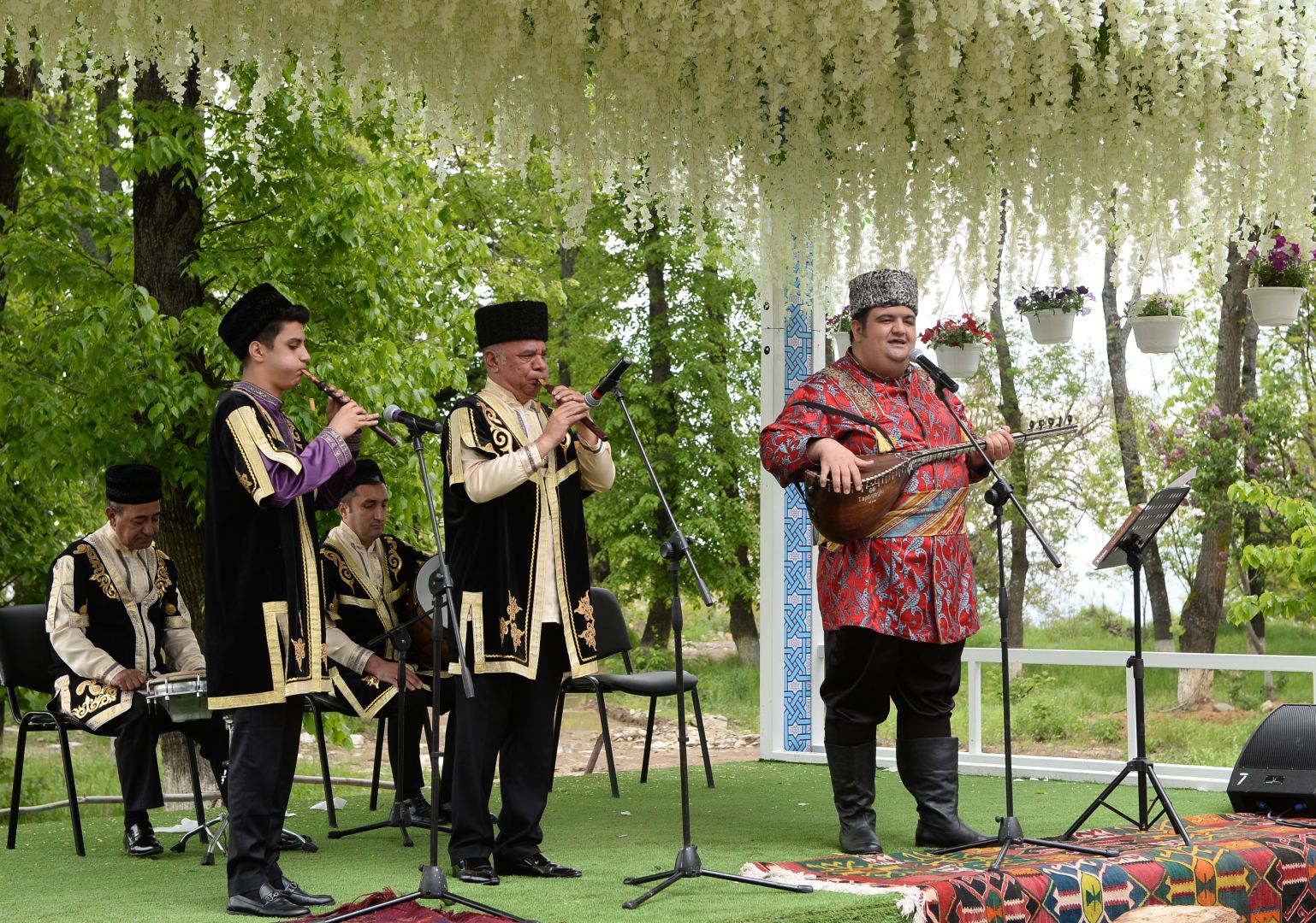 В Шуше начался Международный музыкальный фестиваль "Харыбюльбюль" (ФОТО)