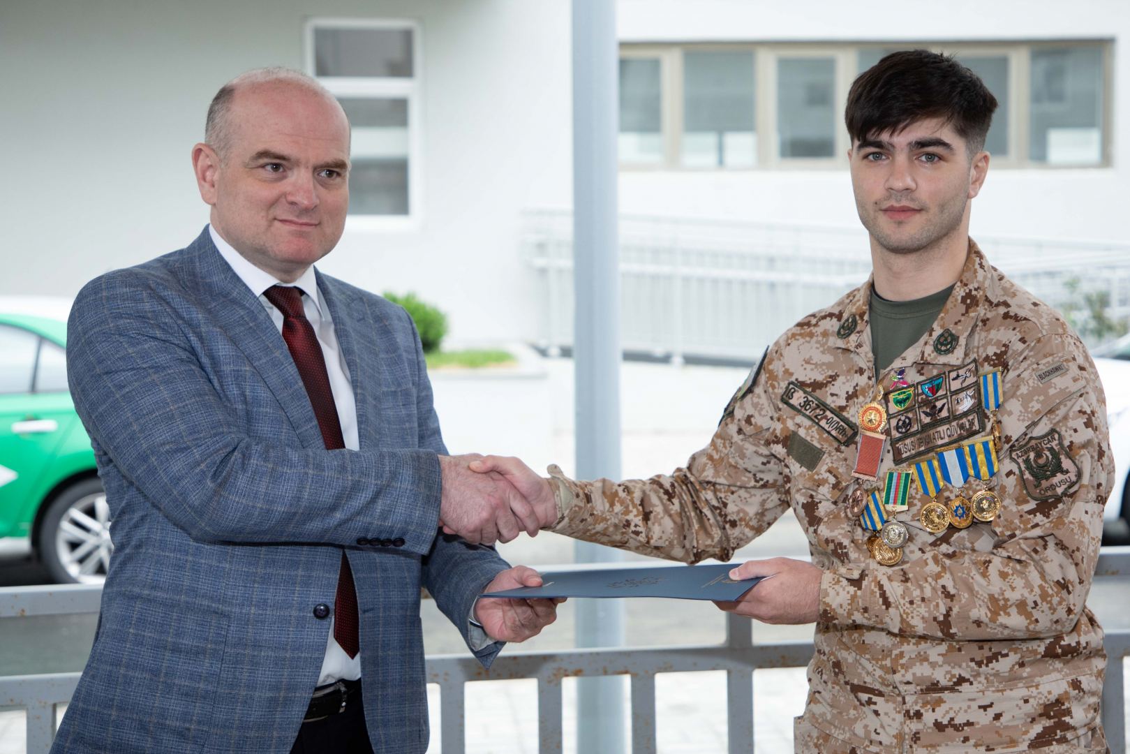 Azerbaijan provides families of martyrs, disabled veterans with apartments (PHOTO)
