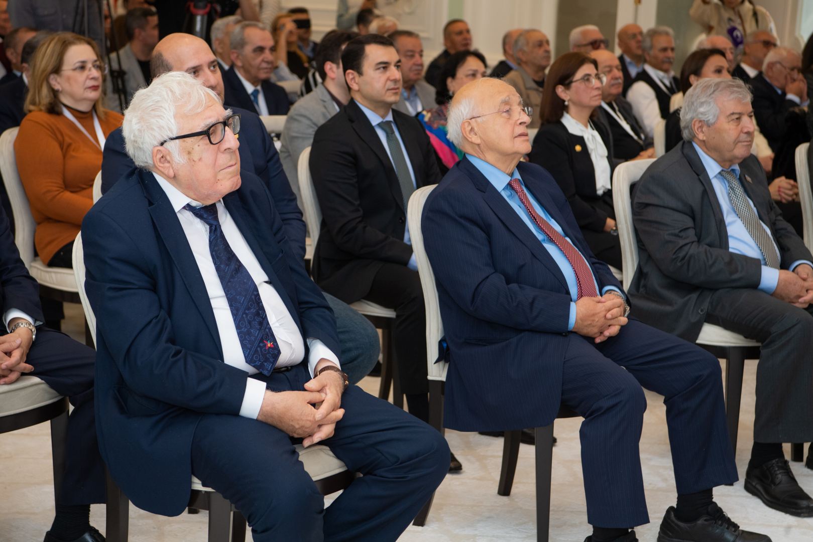 Film dedicated to 100th anniversary of great leader Heydar Aliyev shown in Azerbaijan’s Shusha (PHOTO)