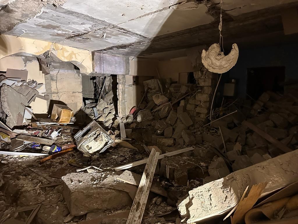 В здании общежития в Баку произошел взрыв, есть погибший (ФОТО/ВИДЕО)