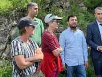 Международные путешественники из Швеции посетили Азыхскую пещеру (ФОТО)
