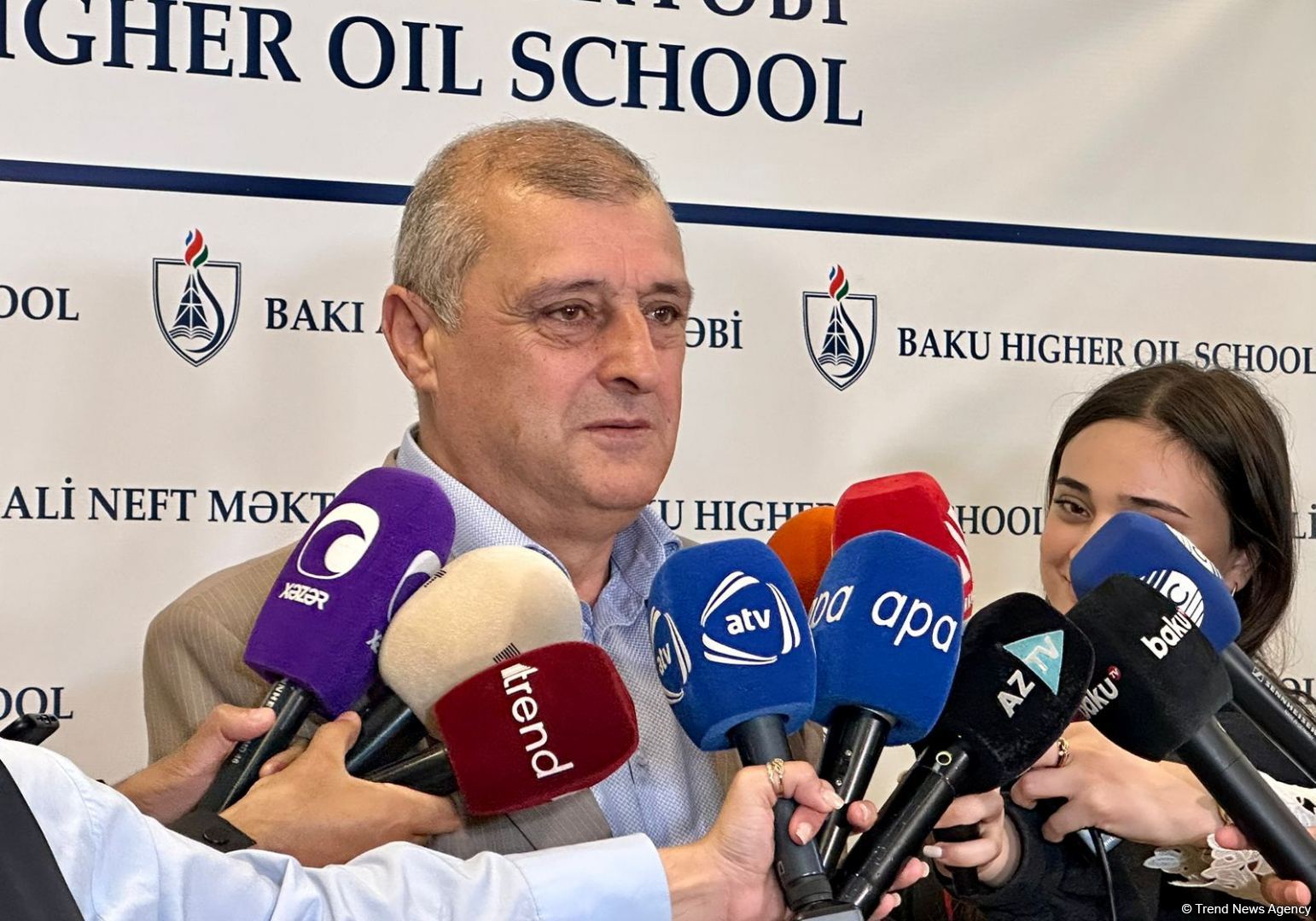Азербайджан пытается решить минную проблему собственными силами - Хафиз Сафиханов