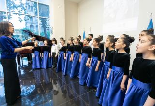 В Баку представлены экспозиция  и концерт в честь 100-летия великого лидера Гейдара Алиева (ФОТО)