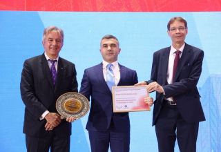 EBRD recognized Bank Respublika as "Most active issuing bank in Azerbaijan"! (PHOTO)