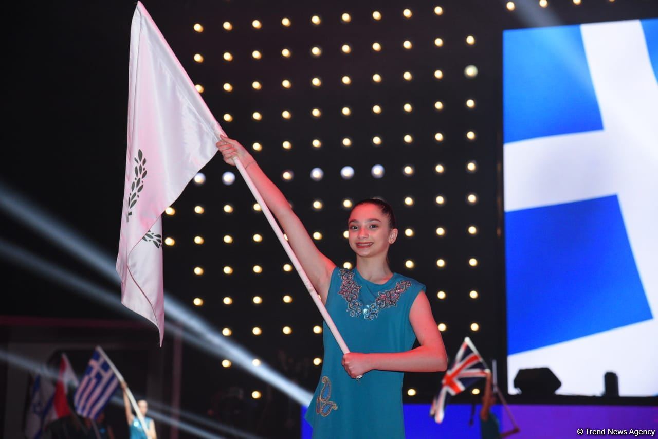 Феерическое шоу на церемонии открытия 39-го чемпионата Европы по художественной гимнастике в Баку (ФОТОРЕПОРТАЖ)