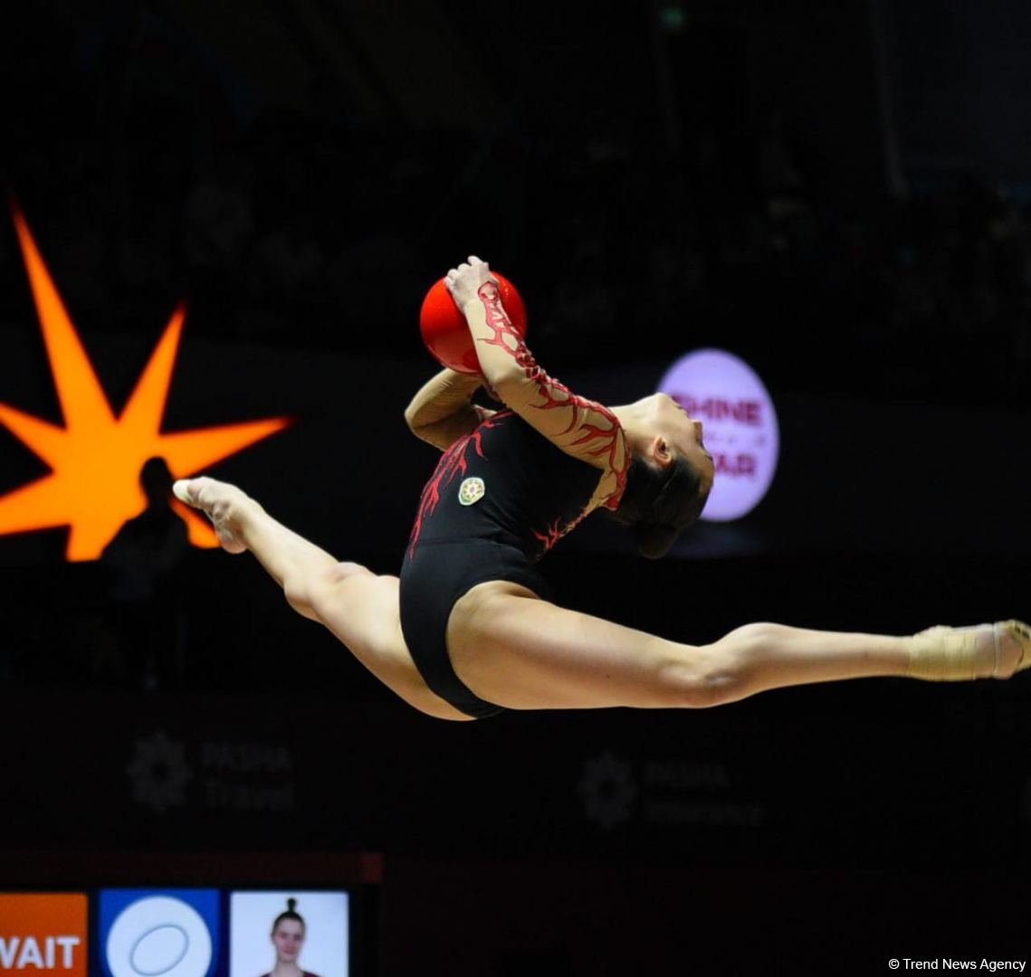 Exciting programs of gymnasts, audience delight - highlights of second day 39th European Rhythmic Gymnastics Championship in Baku (PHOTO)