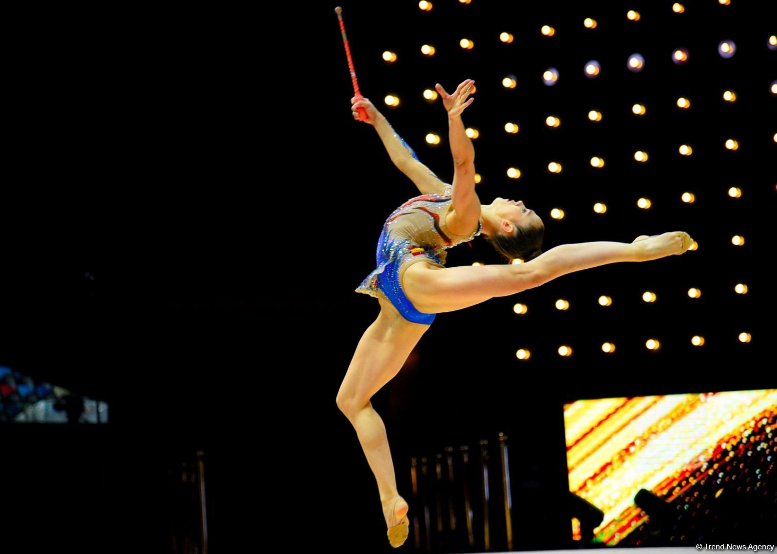 Bədii gimnastika üzrə Avropa çempionatının fərdi çoxnövçülük proqramı üzrə finalının ən gözəl anları (FOTO)