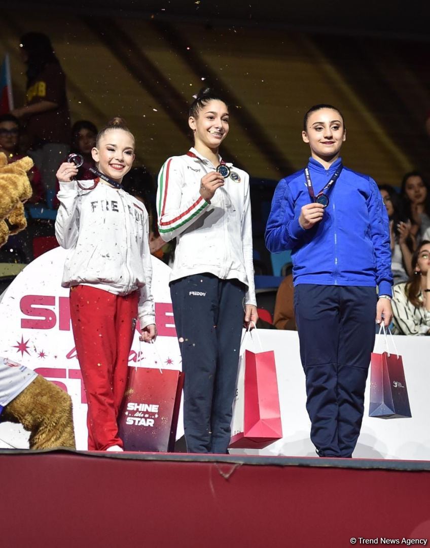 European Championship in Baku: awarding ceremony for winners in individual program (PHOTO)