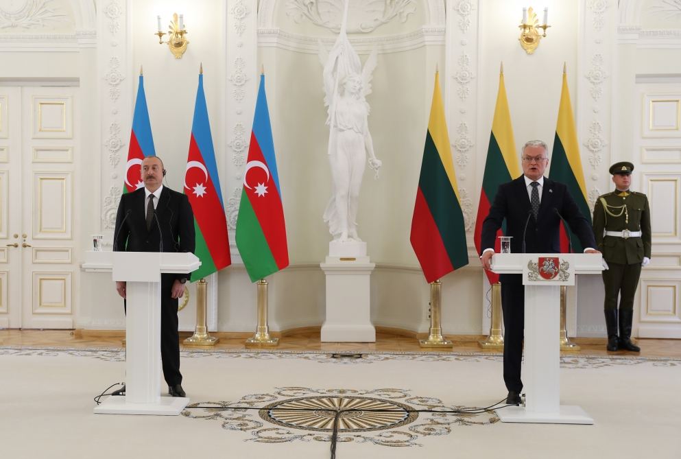 Литва является сторонником развития партнерских связей между Европейским Союзом и Азербайджаном - Гитанас Науседа