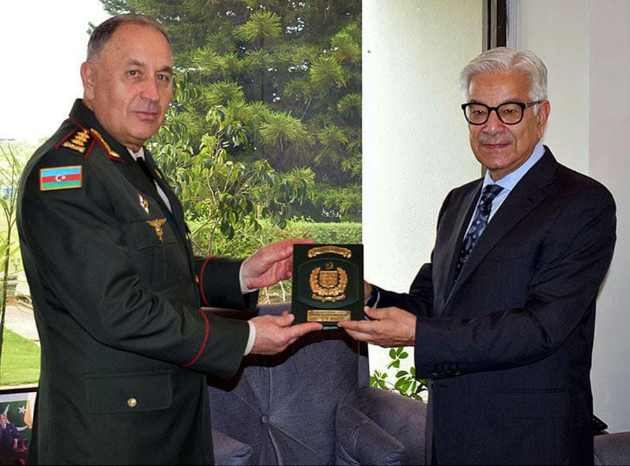 Chief of General Staff of Azerbaijan Army meets Federal Minister for Defense of Pakistan (PHOTO)
