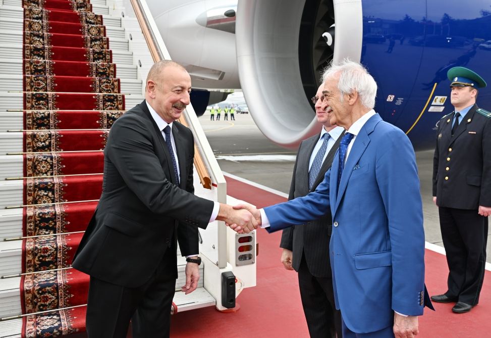 President Ilham Aliyev arrives in Russia on working visit (PHOTO/VIDEO)