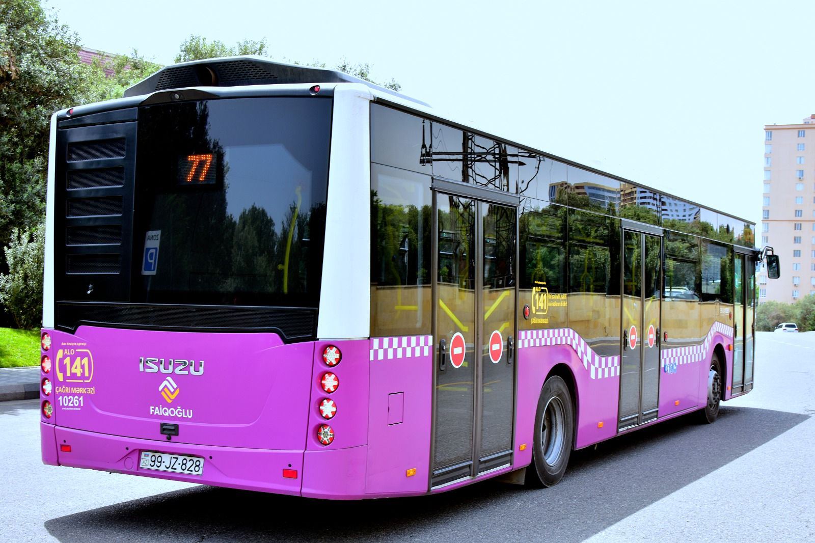BNA 77 nömrəli avtobusda sərnişindaşımanın keyfiyyətini yaxşılaşdıracaq (FOTO)