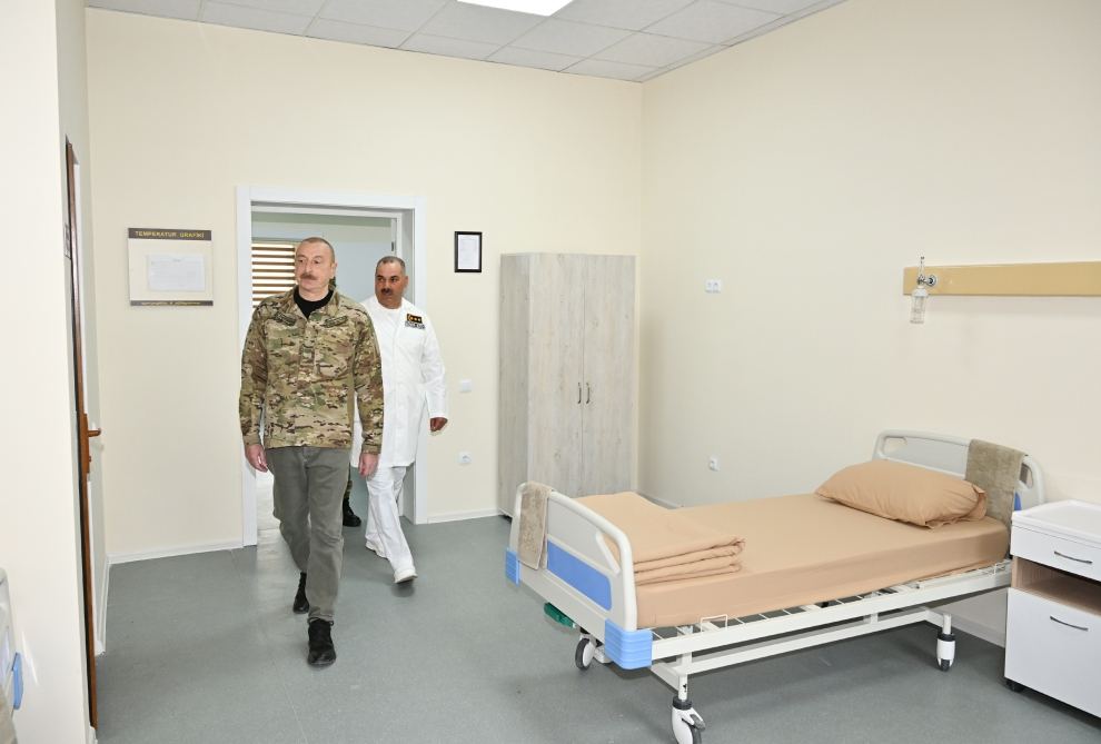 Президент Ильхам Алиев принял участие в открытии военного госпиталя в Кяльбаджаре (ФОТО/ВИДЕО)
