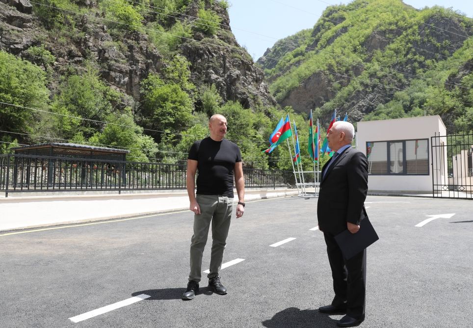 Президент Ильхам Алиев принял участие в церемонии открытия ГЭС “Гамышлы” в Кяльбаджаре (ФОТО/ВИДЕО)