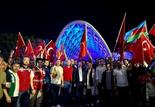 Bakıda Atatürk parkında Ərdoğana dəstək yürüyüşü keçirilib (FOTO/VİDEO)