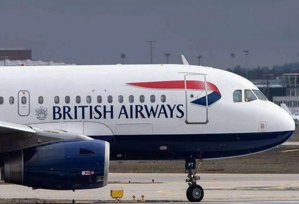 British Airways экстренно сел в Баку