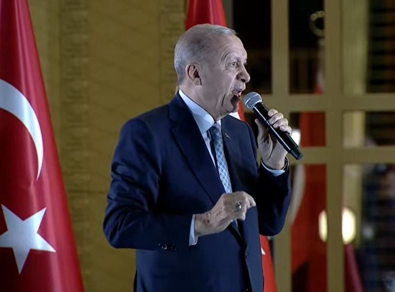 Эрдоган выступил перед своими избирателями (ВИДЕО)
