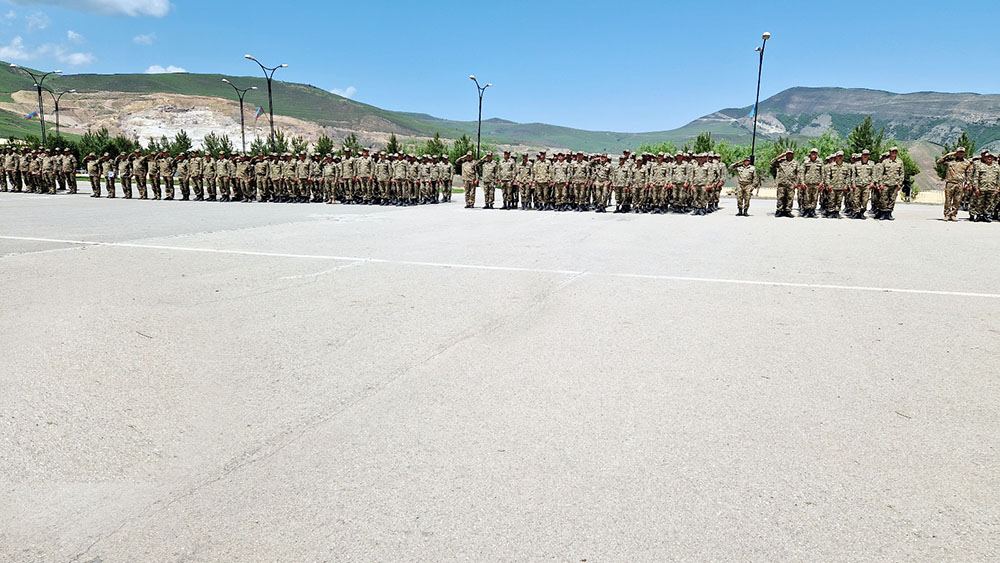 В Азербайджане завершены учебные сборы военнообязанных (ФОТО/ВИДЕО)